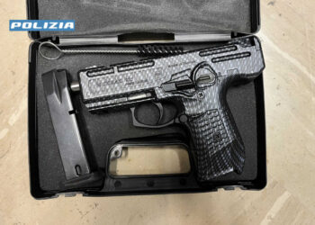 Pistola