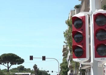 Brt, Bari Tappezzata Di Semafori E Cittadini Preoccupati. Scaramuzzi: “attese Di Pochi Secondi” – Video