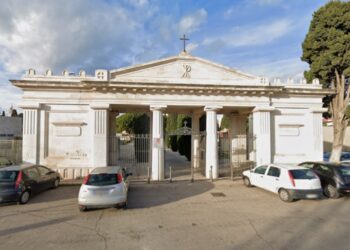 Cimitero Bari (1)