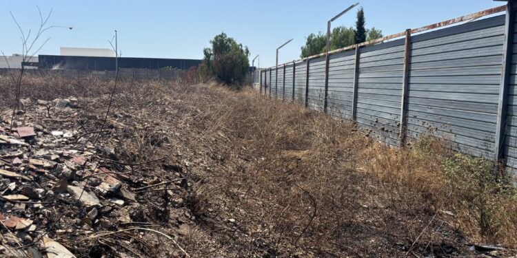 incendio zona industriale