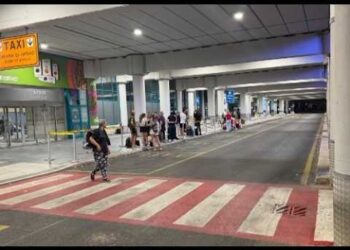Aeroporto Di Bari, Niente Taxi Di Notte. I Tassisti: “troppi Voli In Ritardo E Nessuna Alternativa” – Video