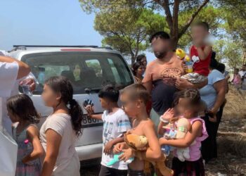 Campo Rom Incendio Bari