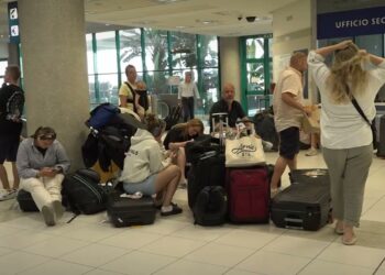 Caro Voli E Treni, Stangata Estiva Per I Fuorisede Pugliesi: Fino A 300 Euro Per Tornare Da Milano – Video