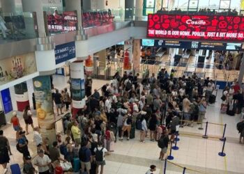 Passeggeri Aeroporto Baroi