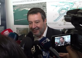 Salvini A Bari, Al Via Il Cantiere Del Molo San Cataldo: “in Puglia Maxi Investimenti Sui Trasporti” – Video