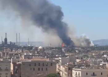 Taranto Incendio
