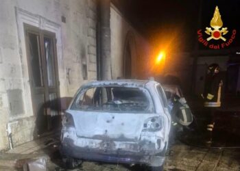 Auto Incendio Galugnano 1
