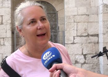 L’estate Dei Turisti (ma Non Solo) A Bari, Tra Borgo Antico E Spiaggia Anche Di Sera: “bellissima” – Video