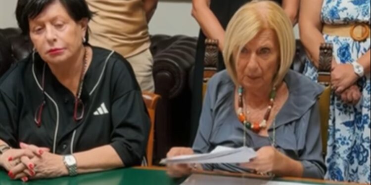 Poli Bortone Denuncia