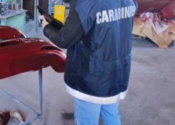 Carabinieri Autocarrozzeria 19675520c7ba5bd93a4ec024b69d8391