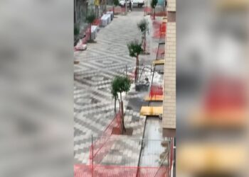 Via Manzoni Acqua