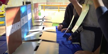 A Bari Il Riciclo Diventa Gioco, Alla Scuola Duse ‘divu.di.’: La Raccolta Differenziata Tra Laboratori E Creatività – Video