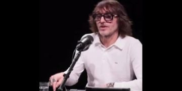 Cruciani: “salernitana E Bari Tifo Pazzesco, Dovrebbero Giocare In Serie A. Altro Che Monza…” – Video