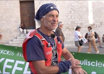 Di Corsa Per 300 Km E Rifiuti Raccolti In Tre Regioni. Roberto Cavallo Chiude A Bari La Keep Clean – Video