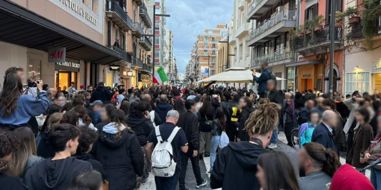 Manifestazione Bari