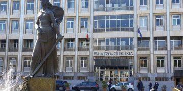 Palazzo Giustizia Bari 2 D0