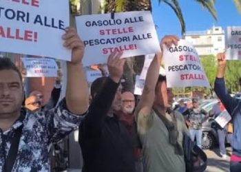 Protesta Pescatori Manfredonia Ansa