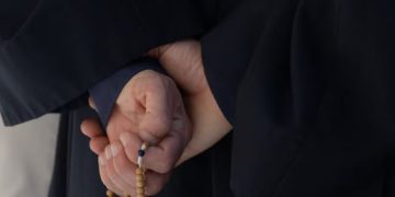Sacerdote