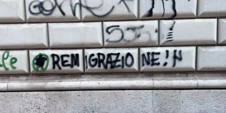 Scritte Neofasciste Università
